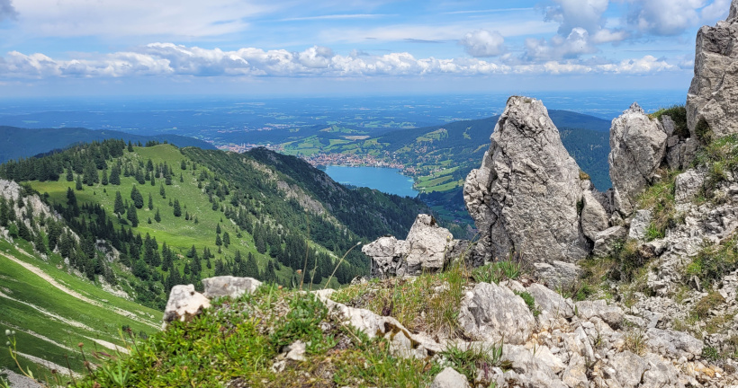 Auf der gesamten Wanderung gibt es ein paar Stellen die Schwindelfreiheit und Trittsicherheit erfordern.