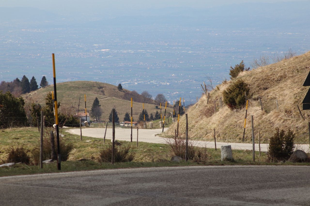 Strasse auf den Monte Grappa