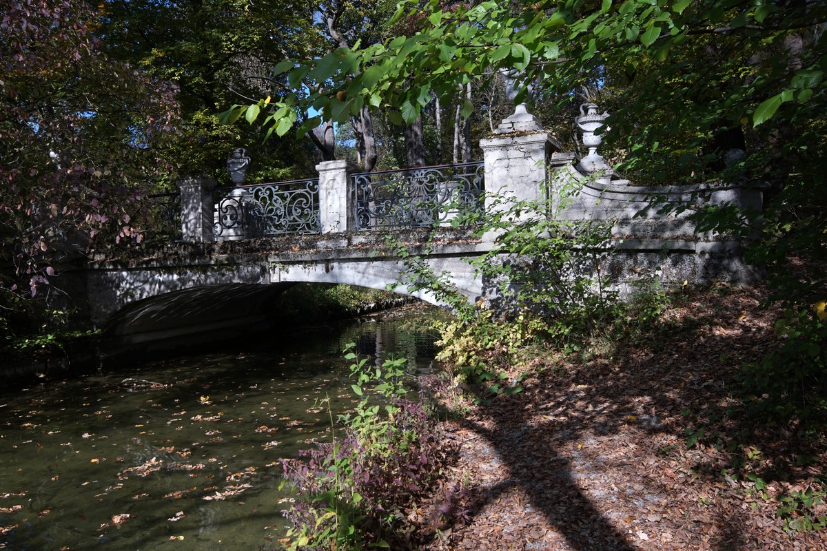 Brücke am kleine See