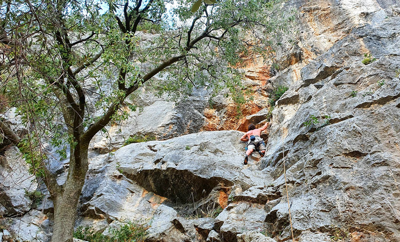 Klettern Vecchiano, Via del grande sforzo, 6a, 24 m