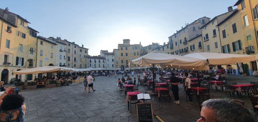 Piazza dell´ Amphitheater