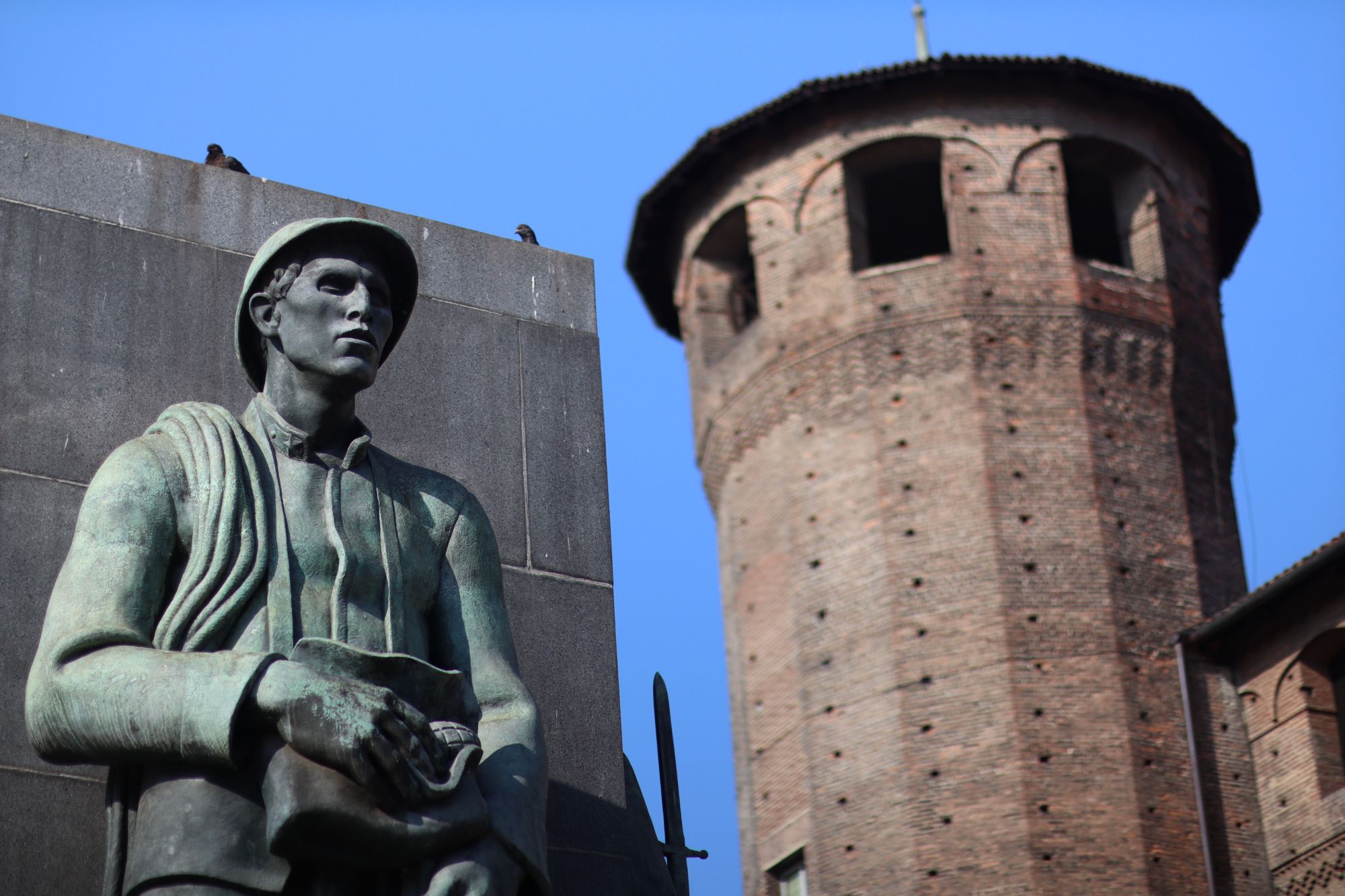 Monumento a Emanuelle Filiberto Duca d Aosta
