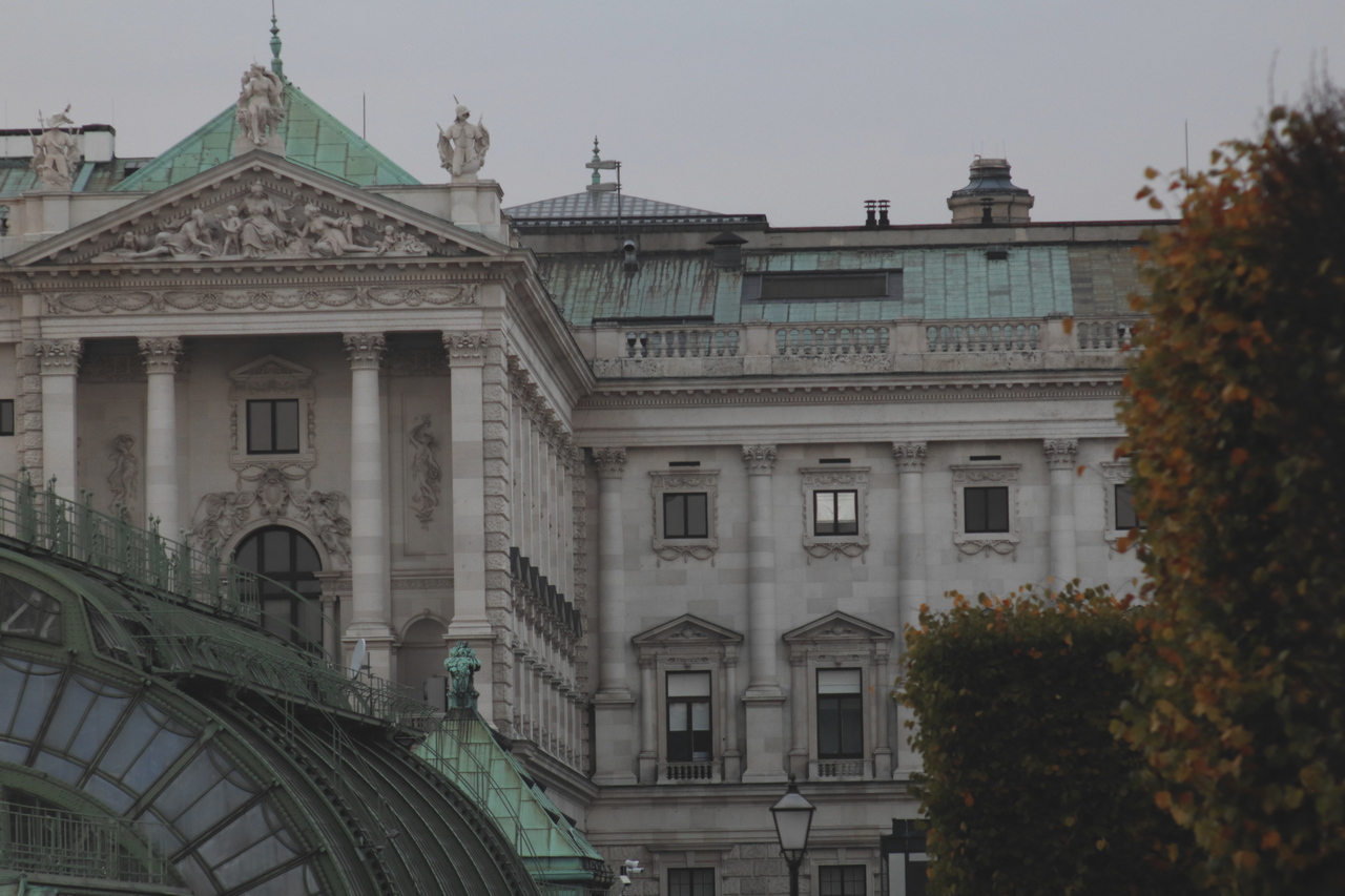 Albertina Blick auf die Hofburg