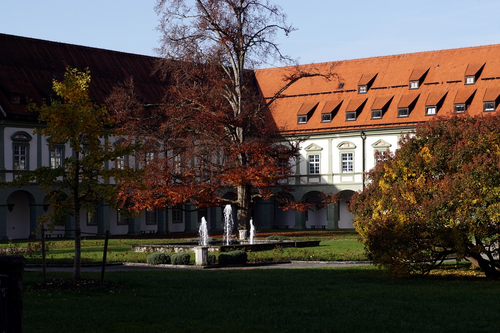 Benediktbeuren im Herbst