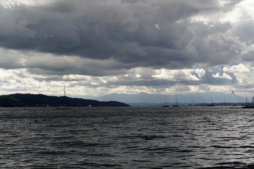 Stranberger See mit Alpenpanorama